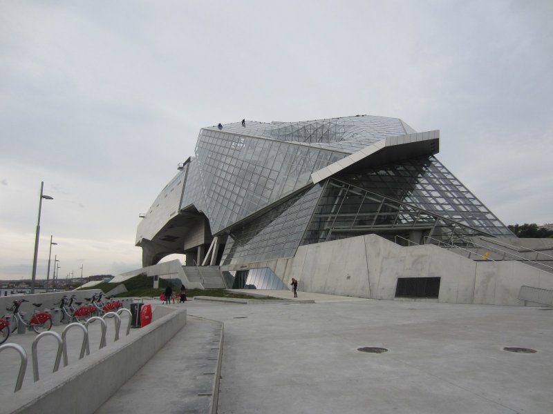 114 Lyon Confluence Museum