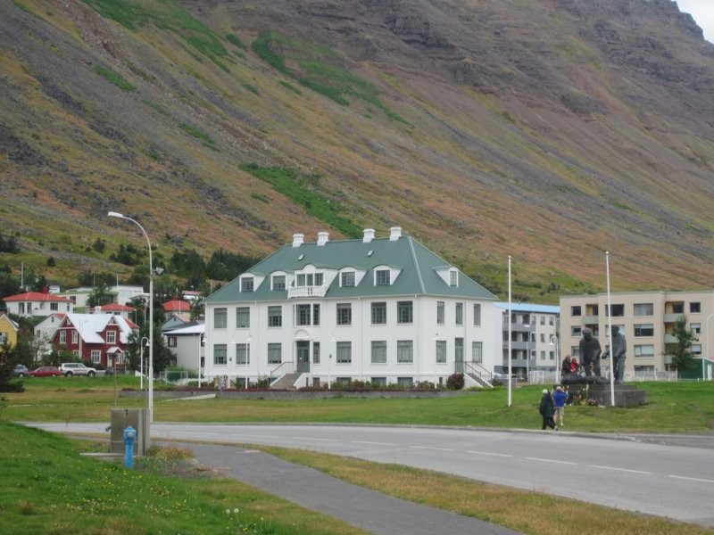 394 Isafjordur